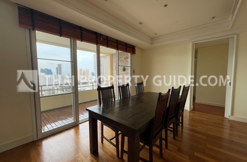 Condominium in Sukhumvit : Hampton Thonglor 10 